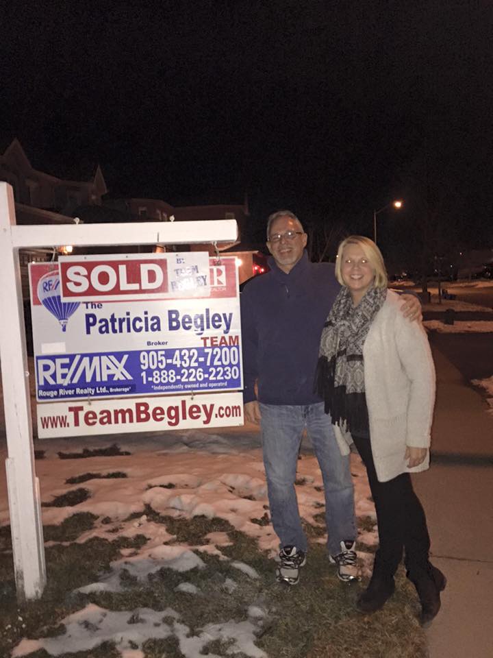 teambegley's tweet photo. Your Local North Oshawa Realtors The Patricia Begley Team Making Dreams Happen!! #mondaymotivation #teambegley https://t.co/BlJ3oCeW4P