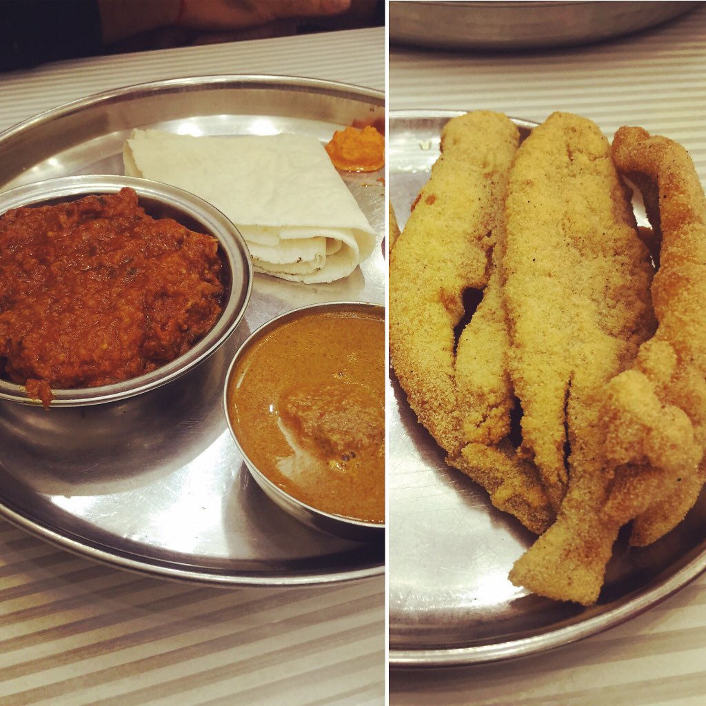 flying_lyrics's tweet image. #seafood #bombilfry😍 #crabs #prawncurry at our fav place #fishcurryrice #foodporn #seafoodporn #fingerlicking