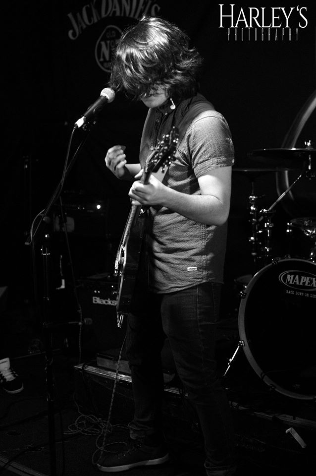 BritishRejectss's tweet photo. Go check out the snaps @HarleysPhotog took for us on Saturday night, album link is below: https://t.co/tPKvbVAF8J https://t.co/qtHCdx8xZa