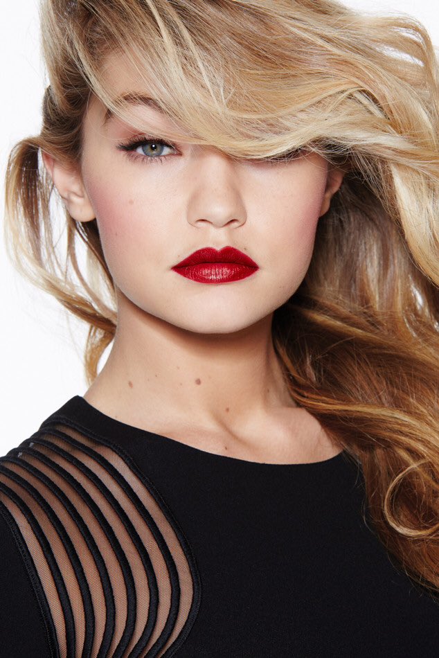 DamagedMindsRPG's tweet image. Liel Vequaniel - FC: Gigi Hadid - Angel - Open