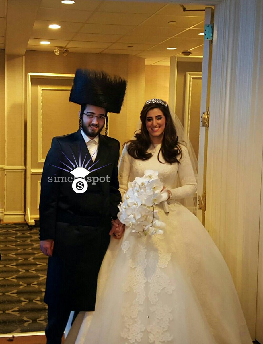 Wedding of Hershy and Toby Daskal (Boro Park) - https://t.co/k3Jd0v7qJ6, image size:917x1200