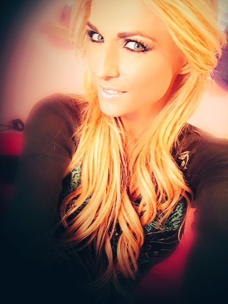 TW Pornstars - Alicia Secrets. Twitter. Come see me live on @MyFreeCams