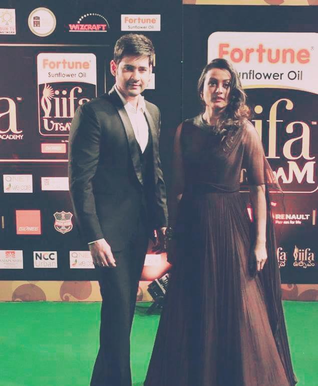 ravaliirao's tweet image. *GreekGod* 😍💘
Extremeeelyyy Hot in Classyyy Appearance 😍❤
#Iifa #Classlook #Superstar #maheshbabu