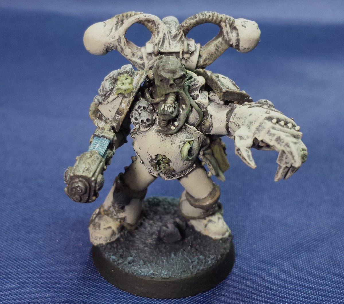 JadeGamingNews's tweet photo. Forge World Plague Marines Painted by @Blazo412 https://t.co/FrQuOJgHXS #Wh40k #warmongers #miniaturemonday https://t.co/Ed8csc6mxI