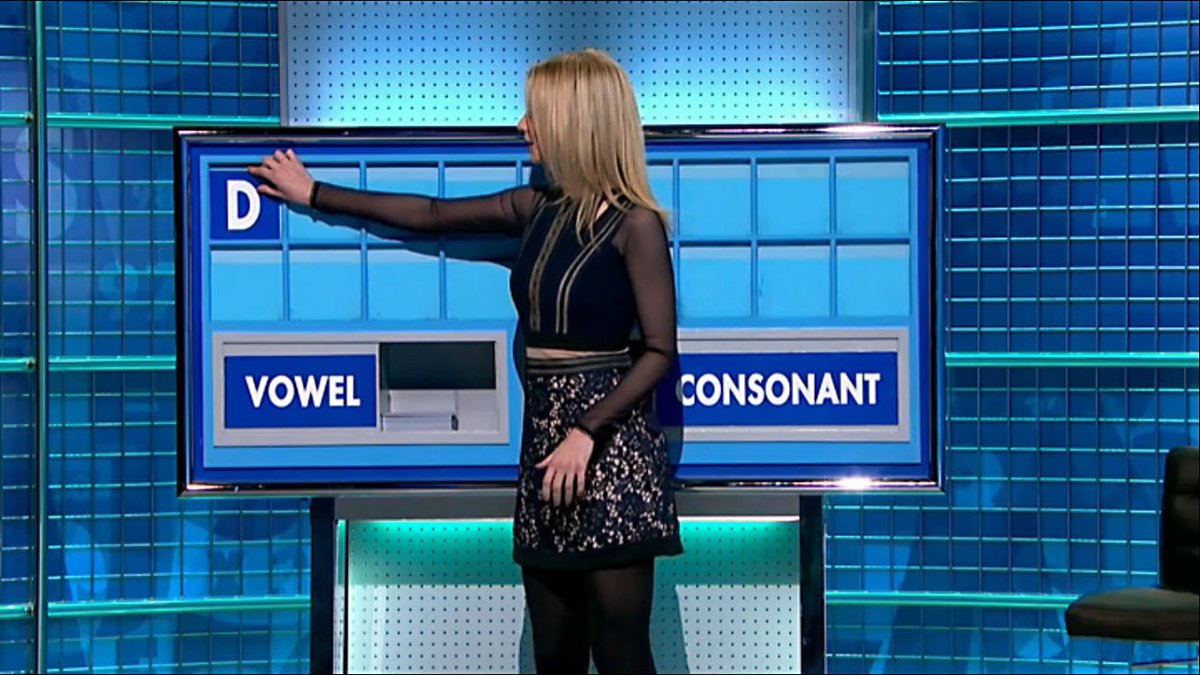 RachelRileyFC's tweet photo. Rachel Riley on today's #Countdown. #Letters2 #SheerBlue https://t.co/IlCX18cz2u