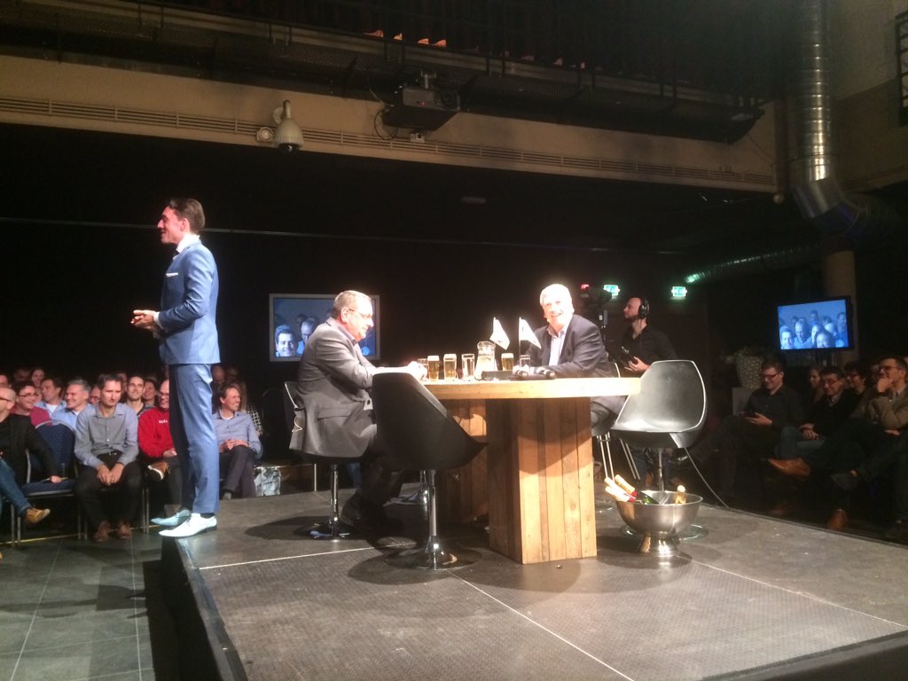 wjkoppens's tweet photo. Gaaf, Ctac kick-off in DWDD stijl. #ctackickoff https://t.co/8AaXdxGO93