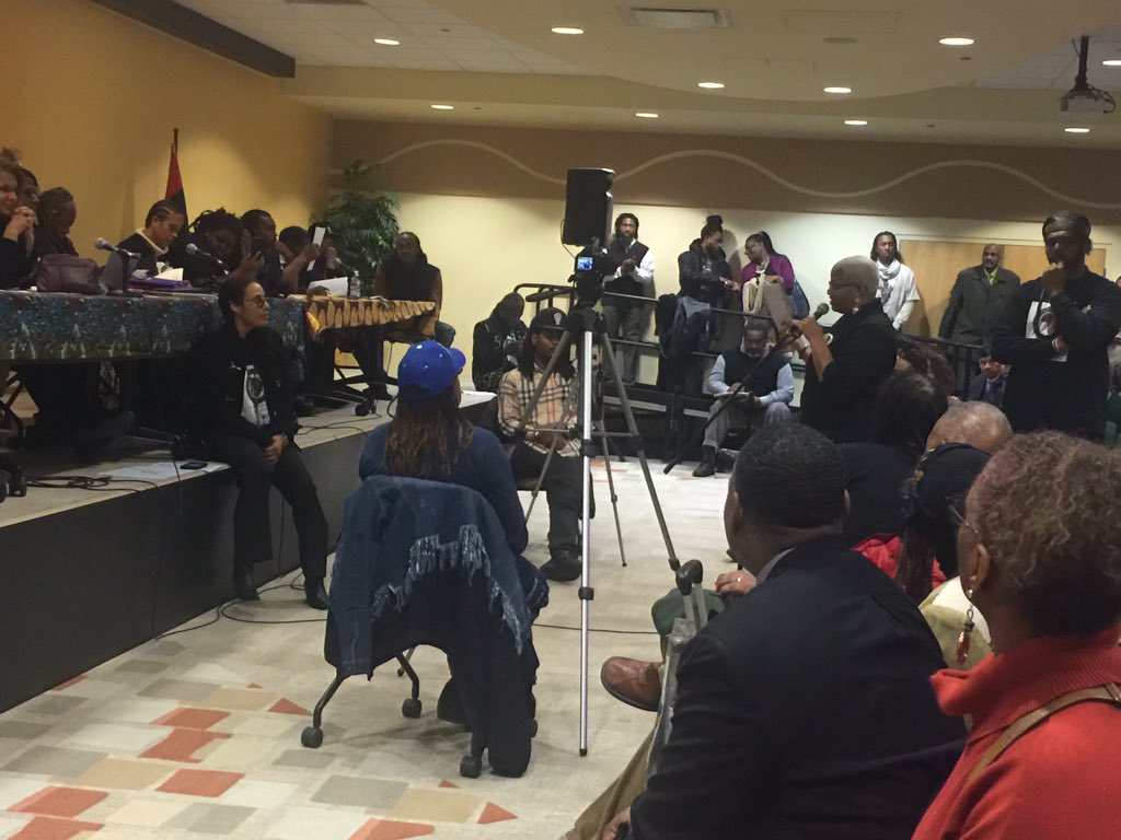 mamicore_'s tweet photo. Sister of #SandraBland "We need the DOJ to get involved in the case" #Testify2UN #AfricanDescent @USHRN https://t.co/8CyLFTlt3q