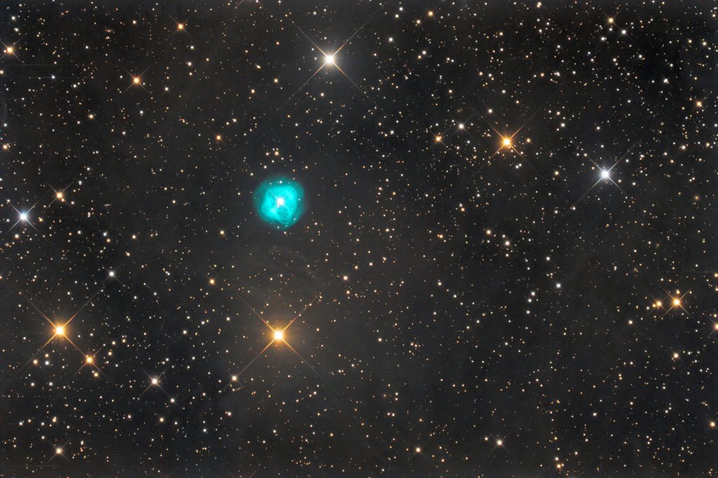 CosmosRevealed's tweet image. 'NGC1514 - The Crystal Ball Nebula'

Photo Credit: Bob Franke (flickr.com/photos/bob-fra…)

#space #astronomy