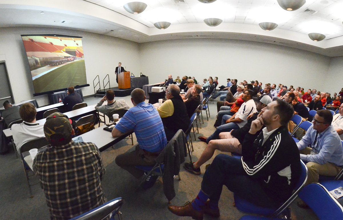 FieldExperts's tweet photo. Back to work & wishing you were still at #STMA2016? Few pics to get you thru your day: https://t.co/NGEZGWUdYv