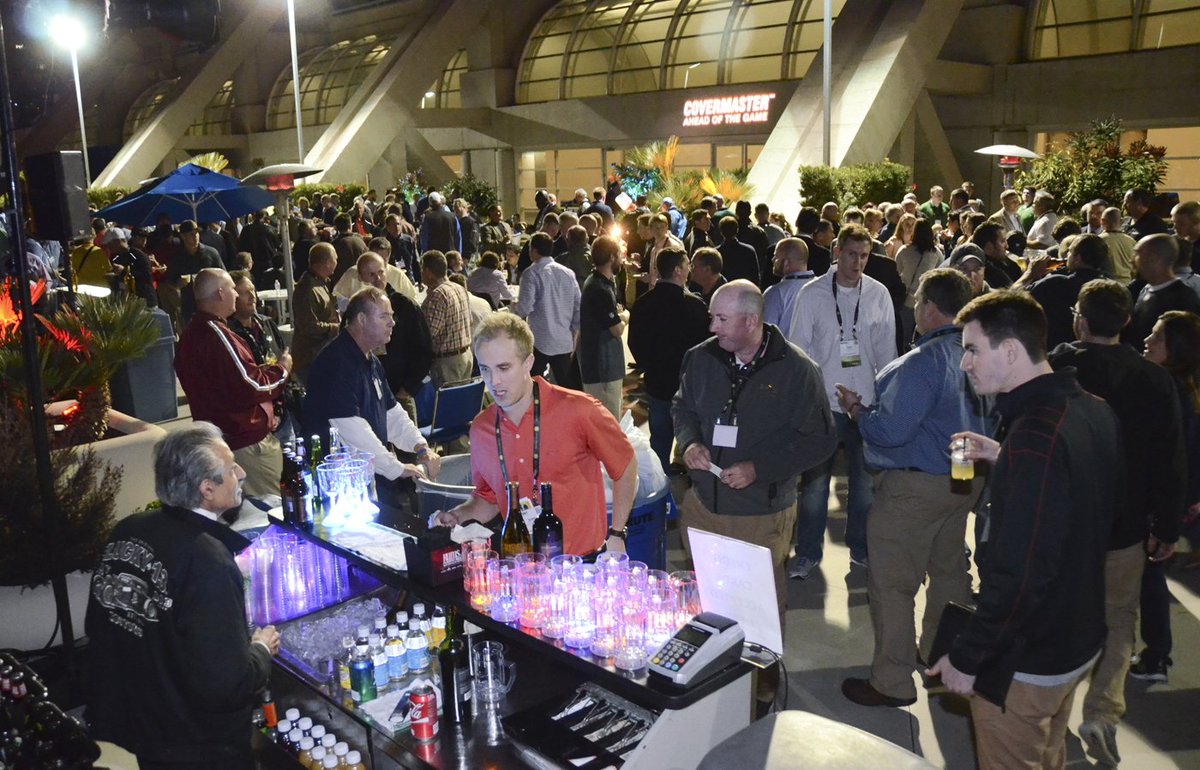 FieldExperts's tweet photo. Back to work & wishing you were still at #STMA2016? Few pics to get you thru your day: https://t.co/NGEZGWUdYv