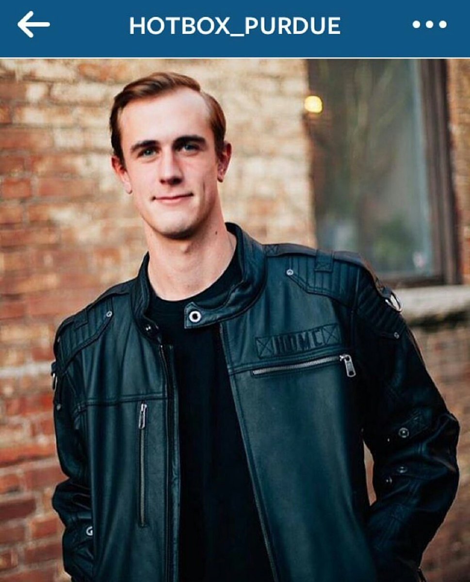 PhiPsiPurdue's tweet photo. Hey guys! Please help @lautonrushford in his BMOC campaign by heading over to @HotBoxPurdue's IG acc &amp; like this pic https://t.co/u2KQQZL92r