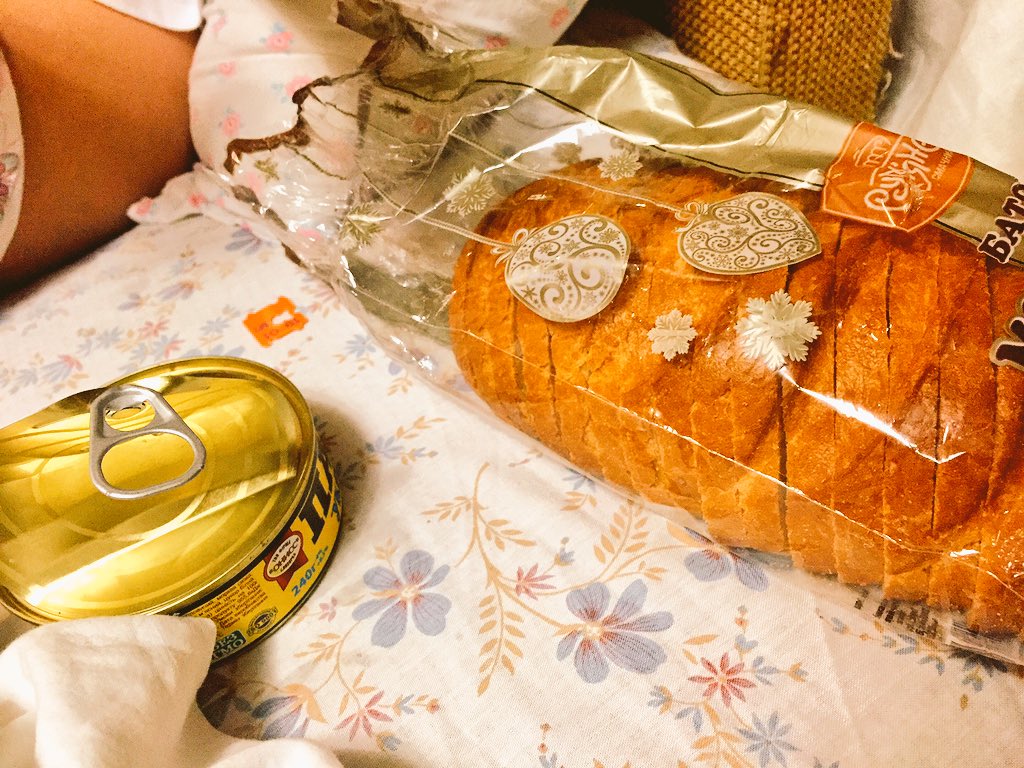 Завтрак в постель выглядит так. #суровость #снегопад #арктика #прощает