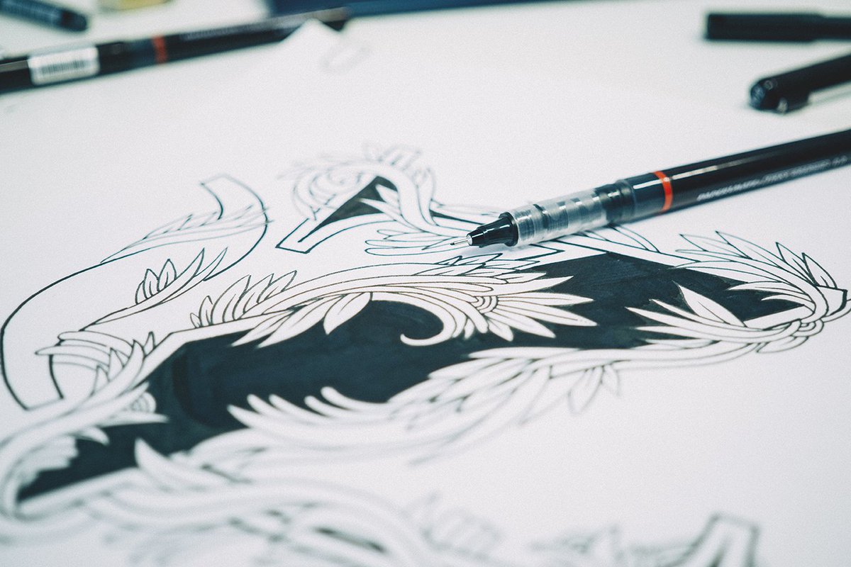 EstudioPabloG's tweet photo. Work in progress! con @pablopino #leonesp #newproject #design #illustration #estudiopabloguerrero https://t.co/BSZaD60tM5