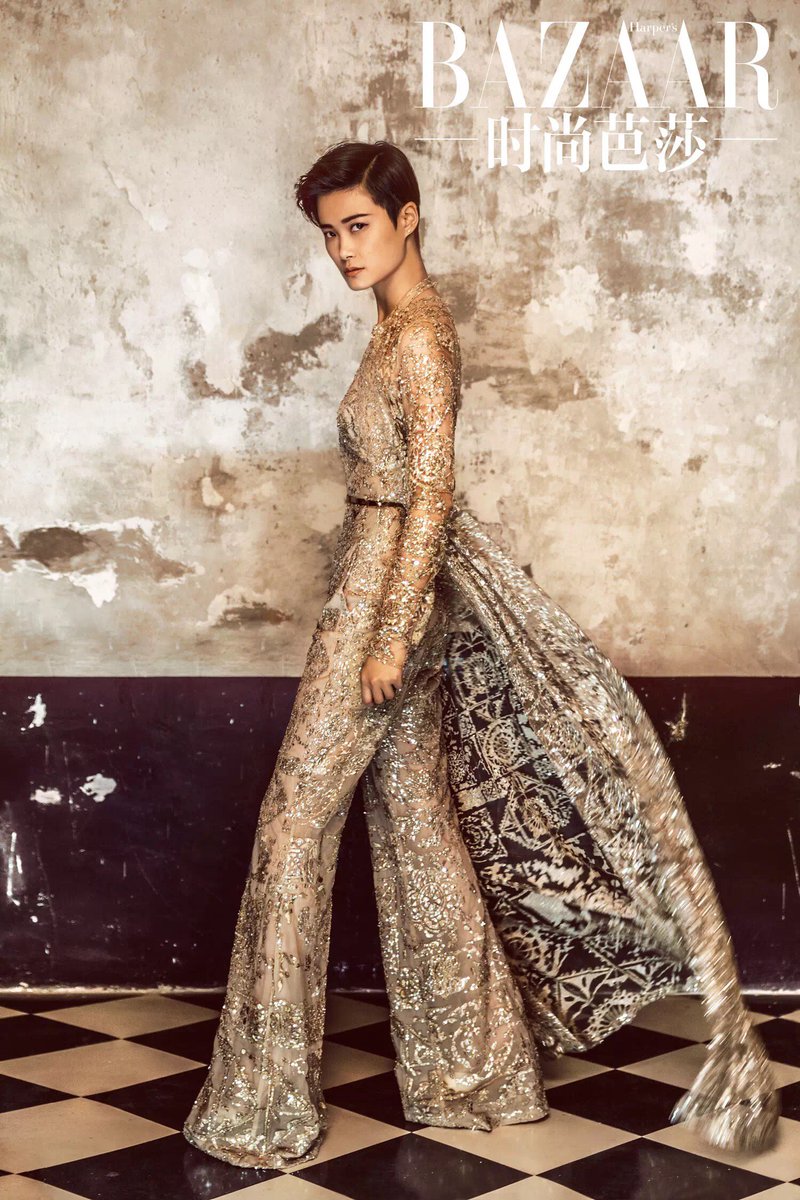 ElieSaabWorld's tweet photo. Shining in Gold, Li Yu Chun in ELIE SAAB Haute Couture Autumn Winter 2015-16 for Harper's Bazaar China https://t.co/W8lIhwjPqS
