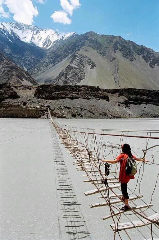 nomanzahoor1411's tweet photo. Known As dangerous Bridges......In Hunza 
#BringTourismBackInPak https://t.co/BL7dWPSj3C