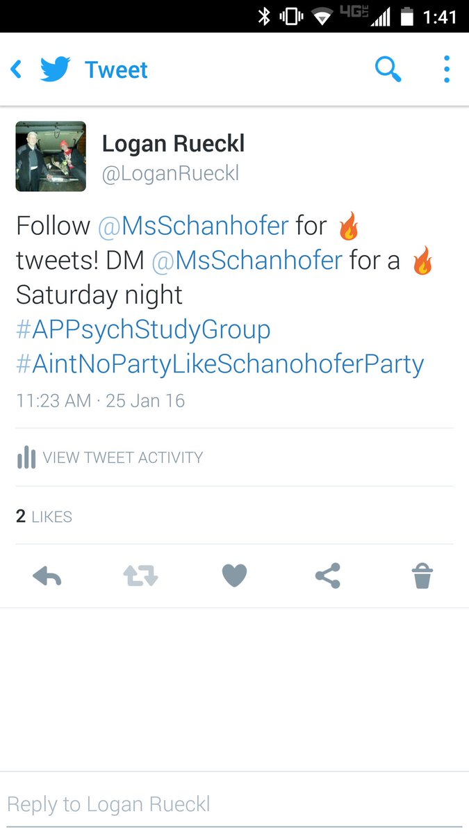 LoganRueckl's tweet photo. O man...... Could've seen that one coming...

#HatingThePlayer https://t.co/1tRJvj279A
