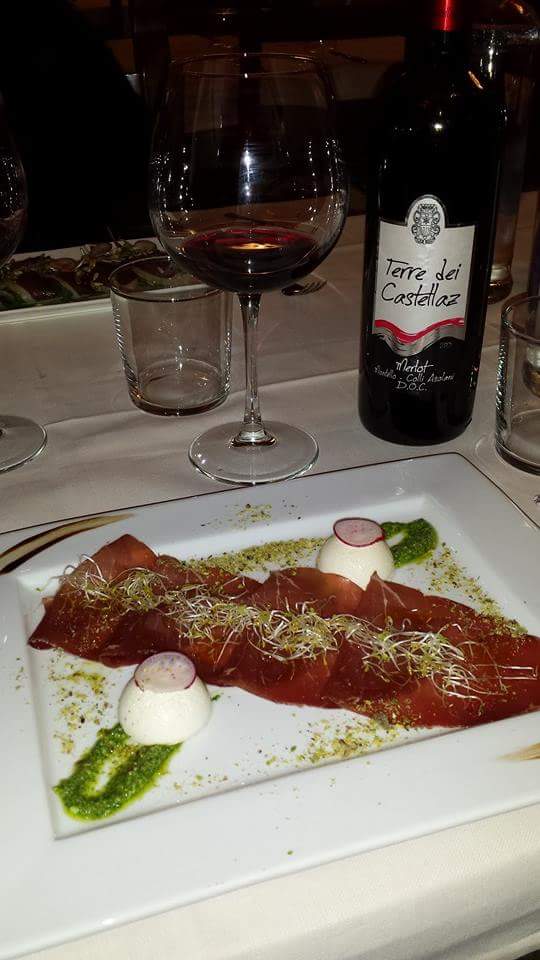 LETERRE_vini's tweet photo. Il nostro Merlot Doc Montello colli asolani! #terredeicastellaz #merlot #asolando #DocMontello #wine #food https://t.co/OGeGiOwakW