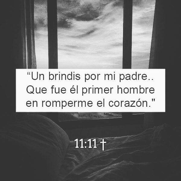 Frases4231's tweet photo. Salud🍷 https://t.co/hk6I3FLTMp
