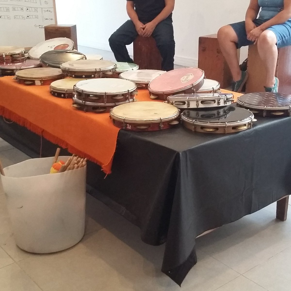 HOY PANDEIRO EN LA RODA CELINICA DE SAMBA EN EL SUDAKA