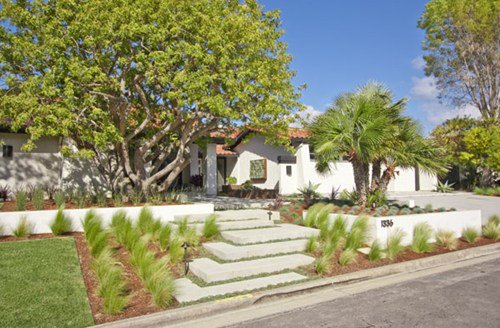 LandscapingNews's tweet photo. Design ideas for landscaping near the coast https://t.co/DMgb9TkmS0 #coastaldesign #architecture https://t.co/XyG6JO2YA4