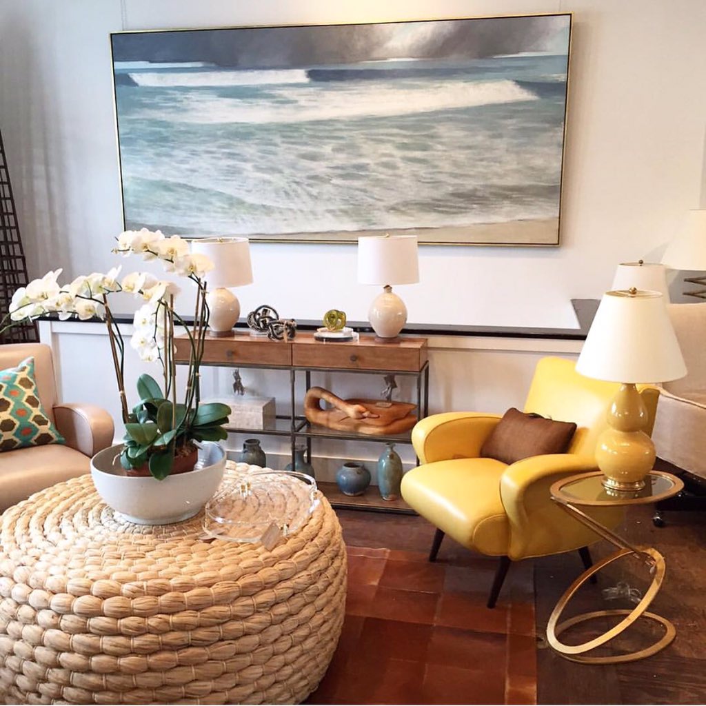 CampionPlatt's tweet photo. #Mecox #EastHampton looks as serene as ever with art by @terryelkinsart & polished #styling #MecoxMondays https://t.co/BNW9q7gQwx