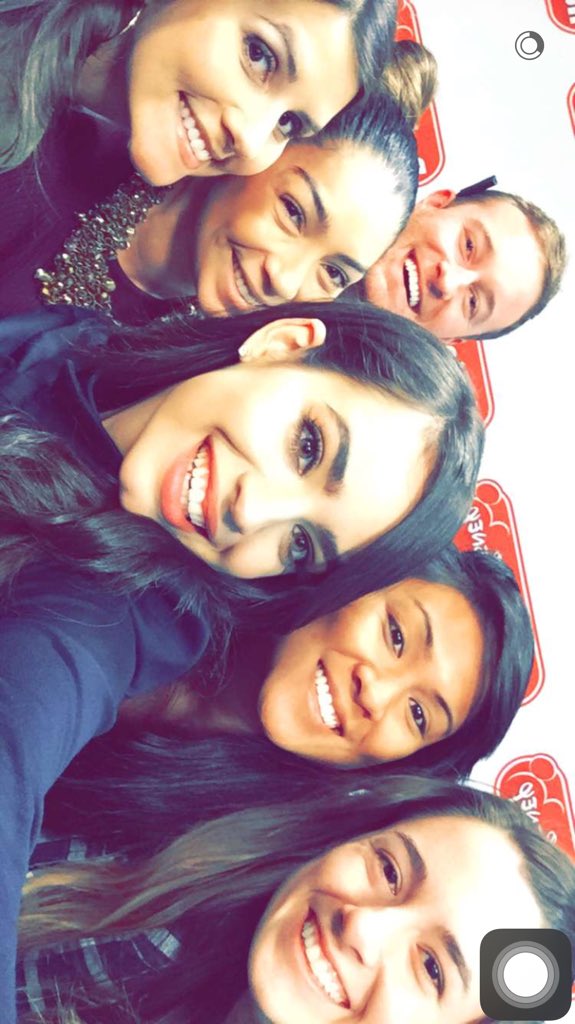 sofi_spain's tweet photo. @SofiaCarson  vía snapchat https://t.co/VQDyYcGHhY