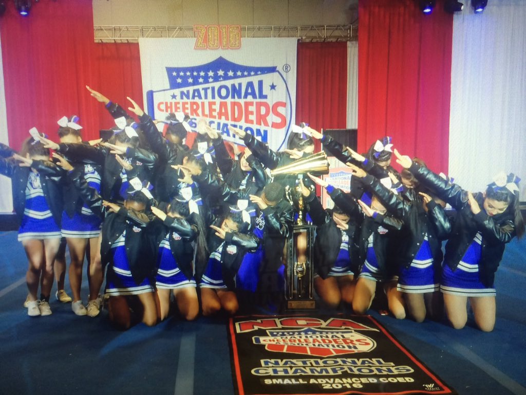 kylanoelle98's tweet photo. Just gonna dab on the folks that slept on us 😂 #WarrenCheer #NationalChampions https://t.co/Y8JXeieEC4
