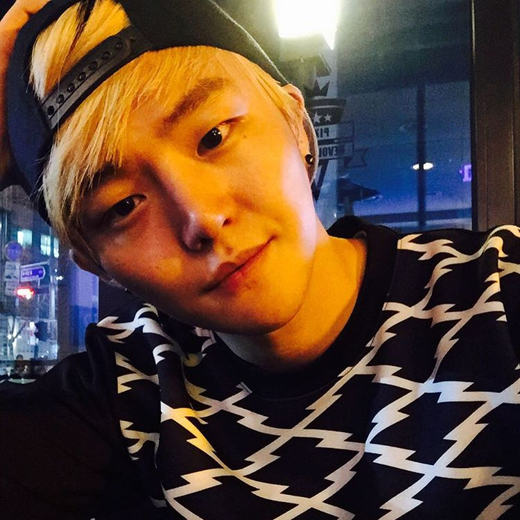 steledapple's tweet photo. [20160105] #LEDApple #Minyong Instagram Update
흠............ 기발한생각중 헤헤
https://t.co/51gcbNtJwJ https://t.co/HPtz0fz5t1