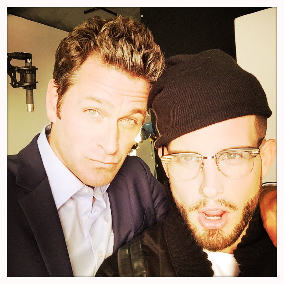 PeterHermann's tweet image. Hanging with @_NicoTortorella at the @YoungerTV promo shoot. #whyismyhaironfire