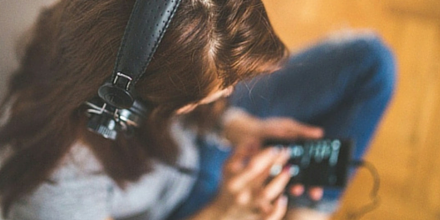 TLViolin's tweet photo. Listening to classical music can boost your memory and even relieve pain. Learn more here: https://t.co/3jU4mAhFHP https://t.co/RENE7kY8TY