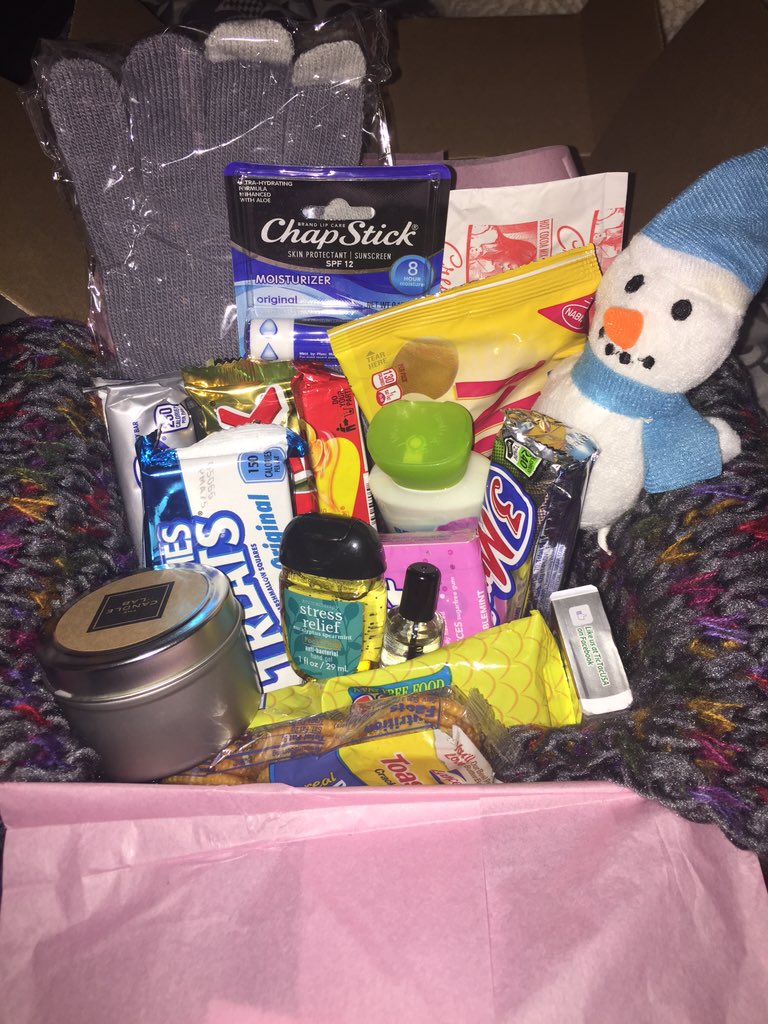 nataliahbu's tweet photo. “@hannahpants_: My favorite time of the month❤️ https://t.co/MqHBXsn0r0” nothing could make this my favorite time of the month