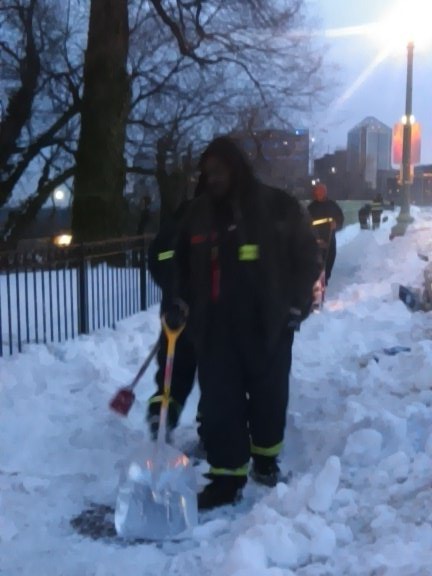 Greatness697's tweet photo. DPW manual bridge crew doing the (KEY BRIDGE)@DCmadeNiky @jeffreyhansp @AnthonyDuckett3 @SWMAPRIDE https://t.co/aSqH0H042W