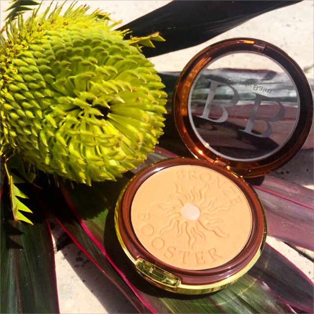 Nothing says Australia like natives and bronzer. 

Here's to your #AustraliaDay celebrations.