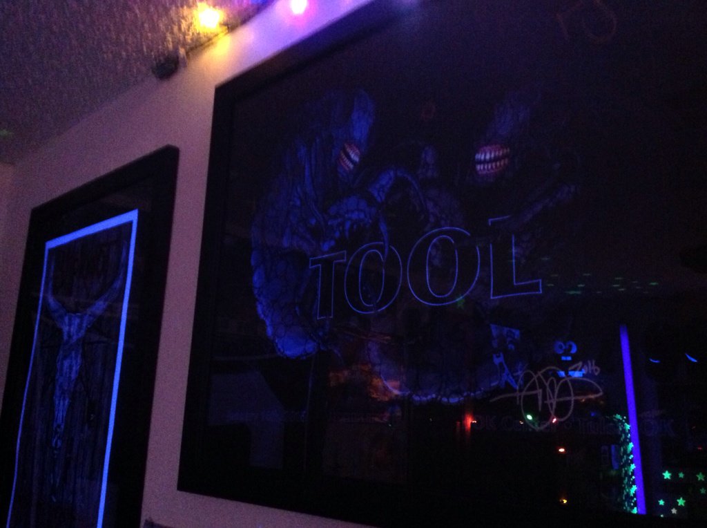 circlepit78's tweet photo. #TOOL pics i took! #toolpics #toolart #tooltulsa #toolposter #tooltour #tooleyeart #tooleye #tooleyes #toolconcerts https://t.co/U5fOoV5L4T