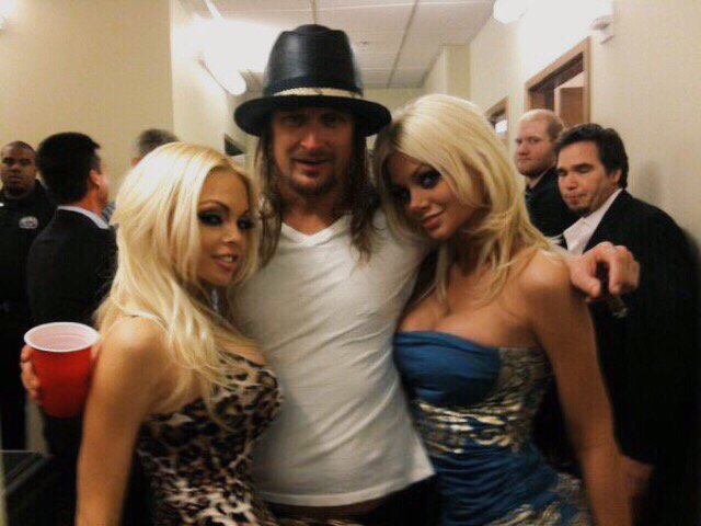 RileySteeleFan1's tweet photo. These two dolls @jessejane and @xxxRiley love you gals❤️ https://t.co/e288auzQgi