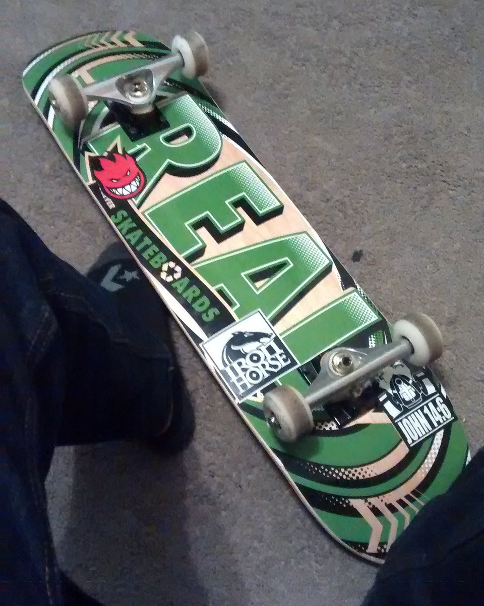 AwsomeboyM's tweet image. 😎😎💯💯💯🔥🔥🔥
#Texasskateboarding
#S.M.X #Krew