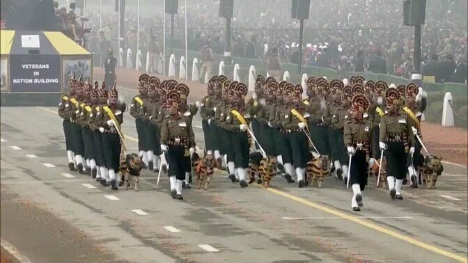MsKaushik_'s tweet image. Our four-legged soldiers participated after 26 years 😊
#DogSquad #ArmyDogs #RepublicDay