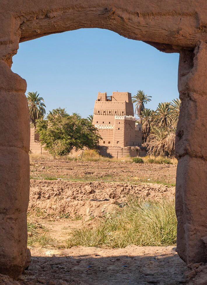 CZn6VLoWAAA4XuO.jpg (600×826)