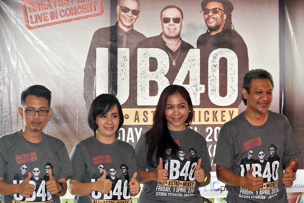 fava_raphael's tweet photo. #UB40Jakarta 01-04-2016 Istora Senayan goticket.id https://t.co/AjOv7XeGSd