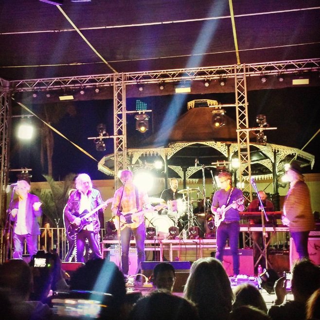 Pitchfork on Twitter "Watch Death Cab for Cutie (dcfc) cover R.E.M