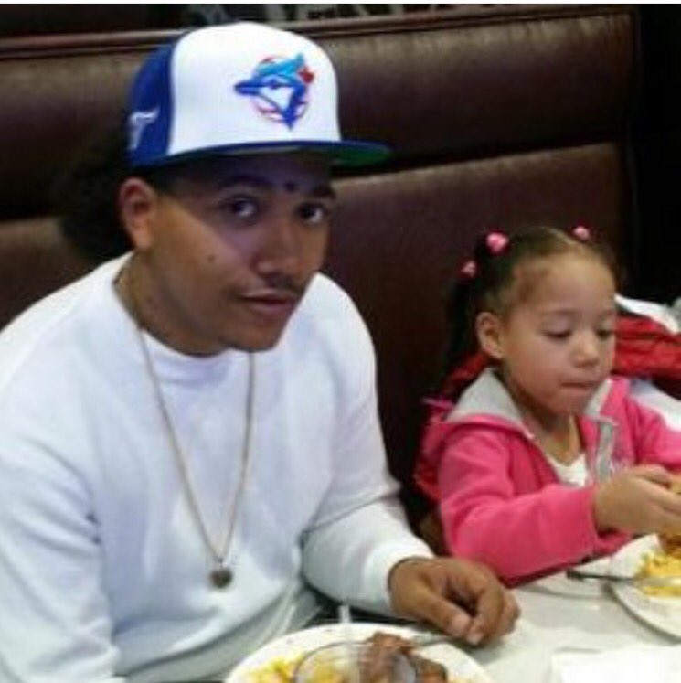 FawkYoHeart's tweet image. @laaurennjaee lol shidd we even got a daughter 🤔 n where were yu for dinner ? 😂