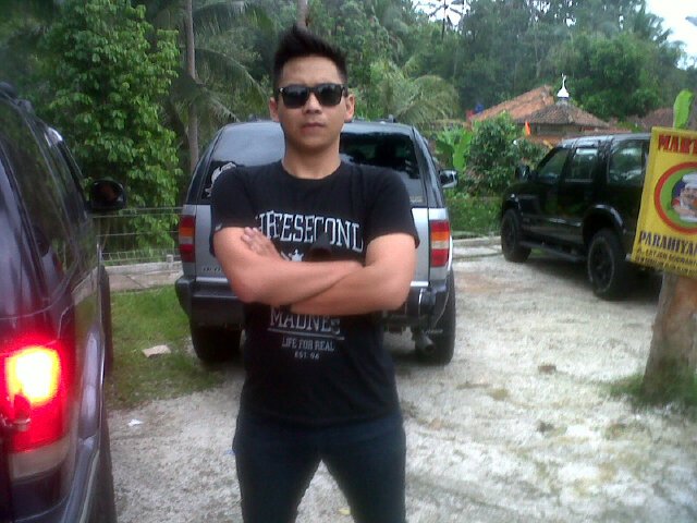 hilman sundaris tweet media