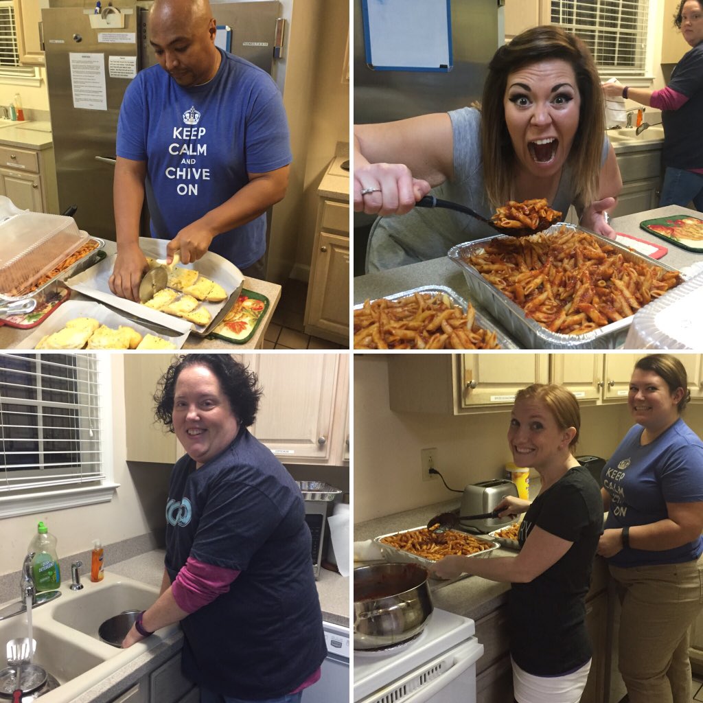 I spy Berries doing good things. <a href="/theberry/">theBERRY</a> <a href="/Nashville_Chive/">Nashville Chive</a> <a href="/ChiveNation/">Chive Nation</a> <a href="/theCHIVE/">theCHIVE</a> #bethe10 #ronaldmcdonaldhouse