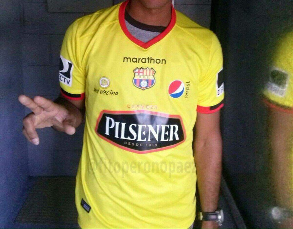 MundoBarce's tweet photo. Esta sería la camiseta de BSC 2016 comentarios? https://t.co/TLKp9vsI81