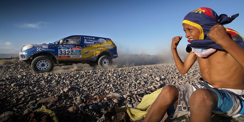 FotonMotor's tweet photo. Visit our FB page and watch the best pics during our @dakar! https://t.co/iXlkUjCiXV #FotonMotor https://t.co/94MakiZvEd