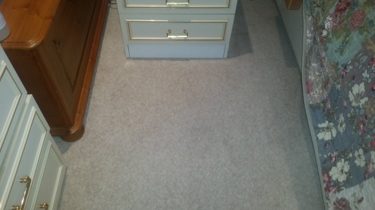 hhfloorcare's tweet photo. Hot chocolate spillage no more! #CarpetProtector value is unbeatable. Very happy client in Bramhall https://t.co/FwGuBUdFev