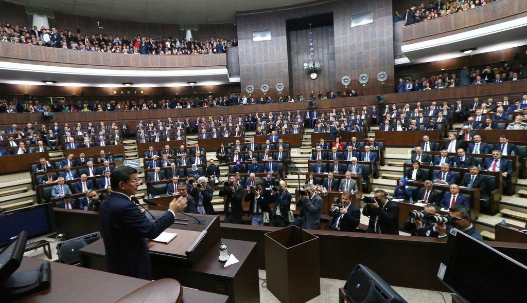 RSKatircioglu's tweet photo. @Ahmet_Davutoglu : Bizim için PKK ile YPG-PYD arasında fark yoktur. DAEŞ kadar PYD de tehdittir. https://t.co/75AZfL3bo9