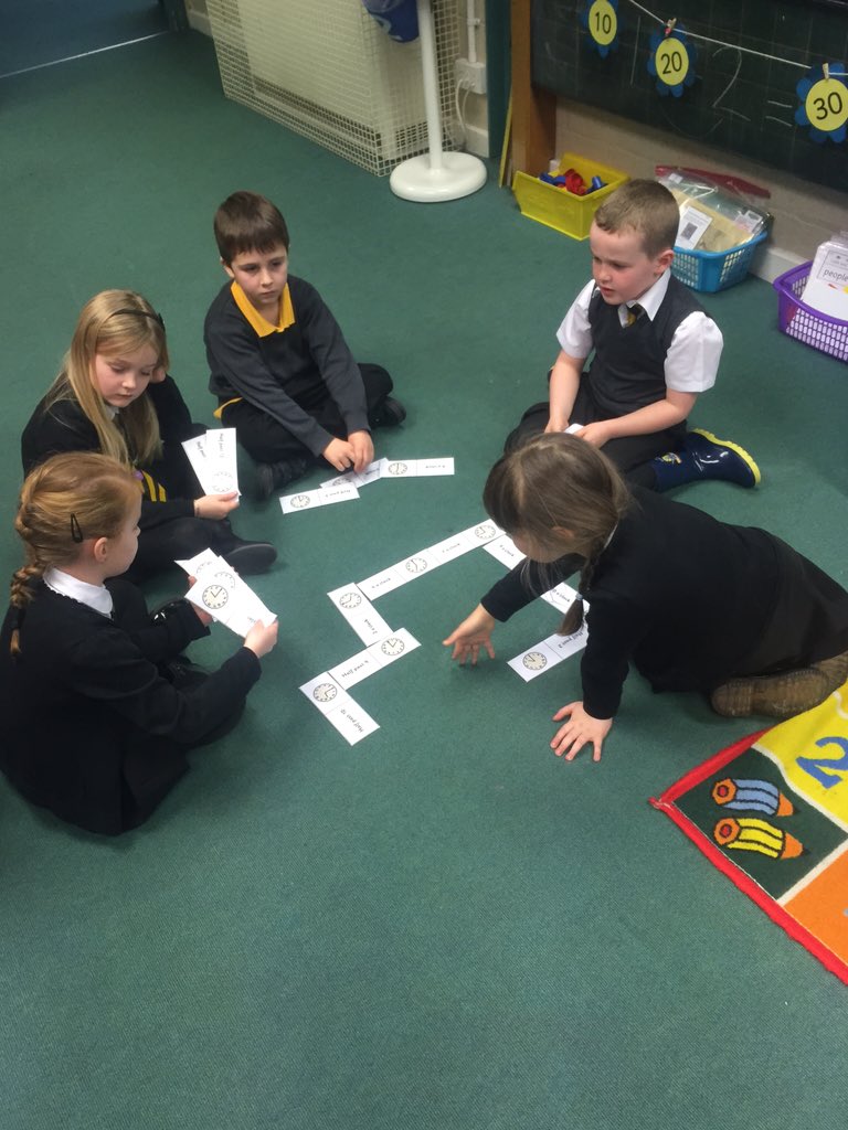 P2carronshore's tweet image. What&apos;s the time Mr Wolf?  ⏰ #P2B #carousellearning #fun