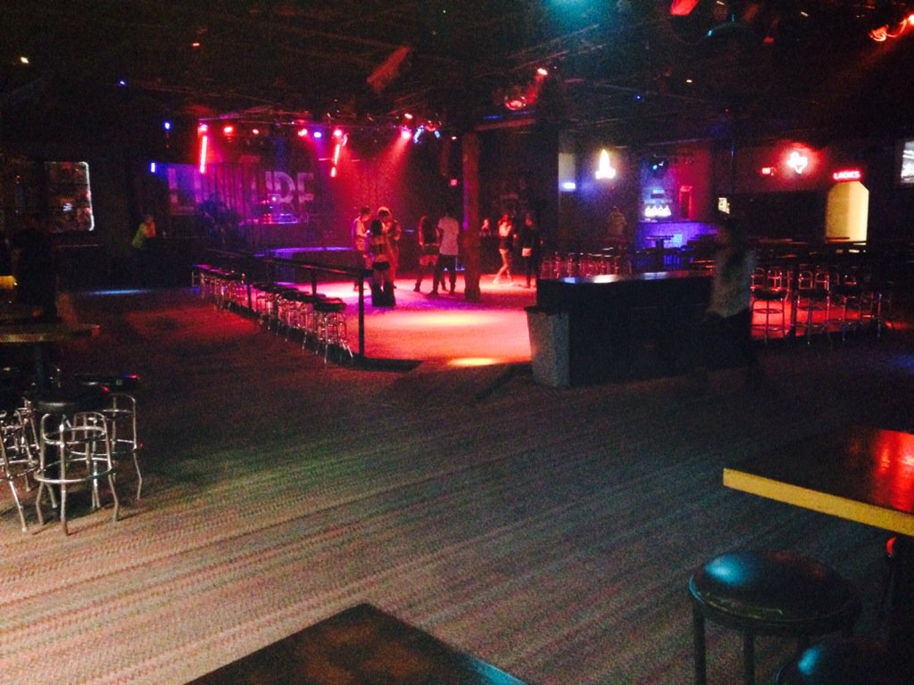 WeAreCKT's tweet photo. 📍Denton TX #CollegeNightThursdays Starting Thursday @ Club Lexure 18+ $5 All Night ! 21+ FREE 🙈 #UNT #TWU #NCTC https://t.co/WSn02q6ABm