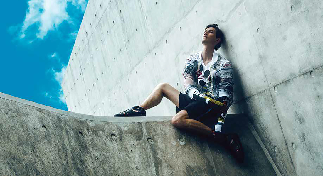 iStyleup_com's tweet photo. Interview with @NECRO_POON #necropoon #menswear #fashion #graphic #protest #sportswear https://t.co/HuBMXj48Oy https://t.co/4CRjDLgVVd